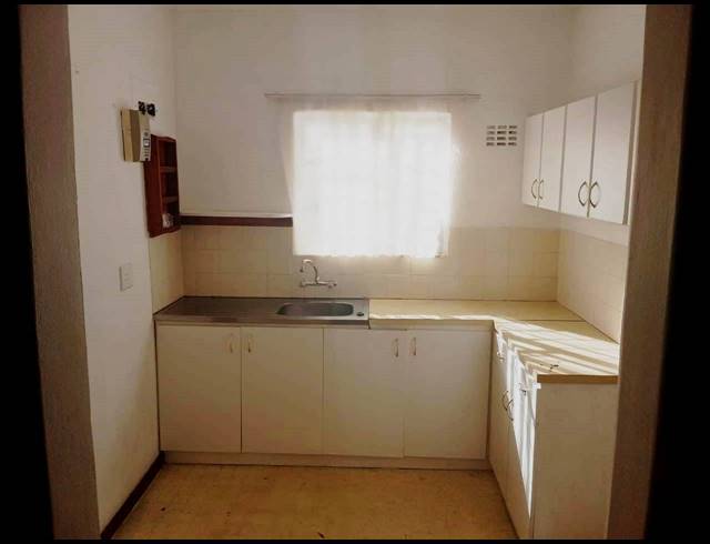 1 BEDROOM APARTMENT FOR SALE IN GQEBERHA CENTRAL